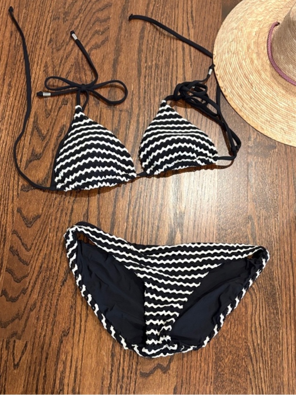Seafolly Mesh Effect Bikini Set Triangle Top Hipster Bottom Size AU 8 US Small